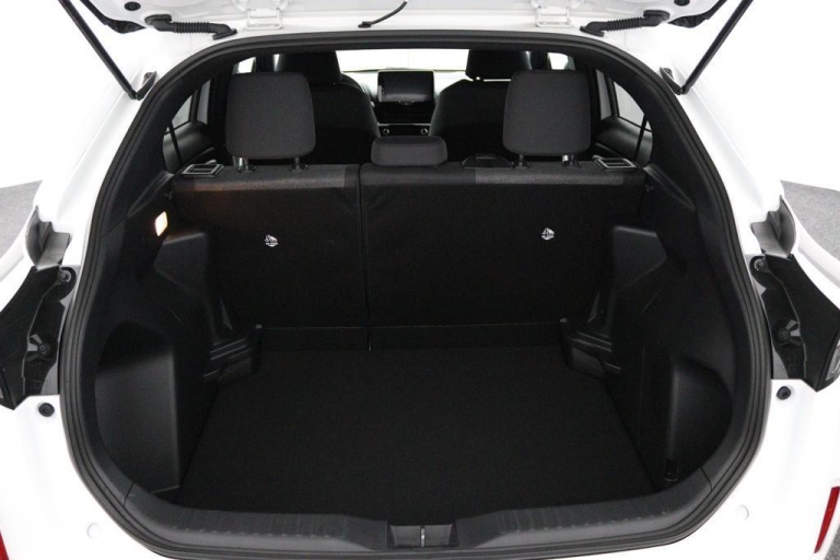 Toyota Yaris Cross - 1.5 Hybrid Dynamic 29