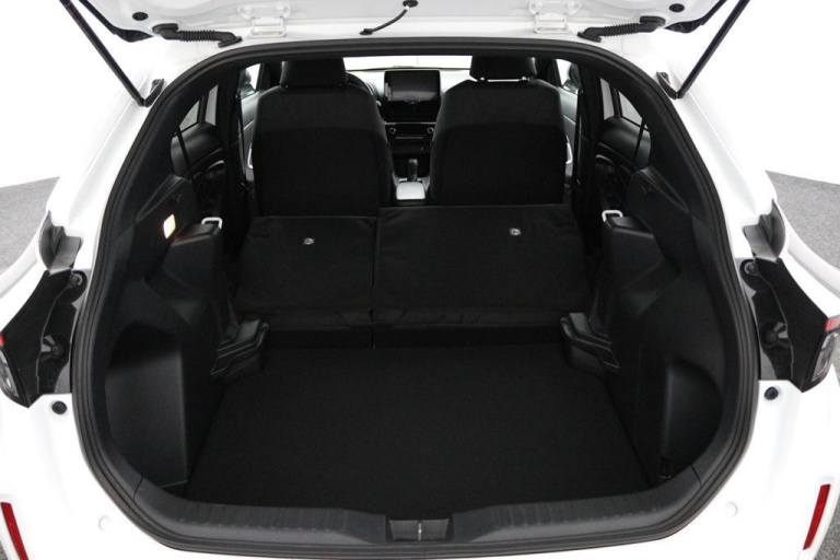 Toyota Yaris Cross - 1.5 Hybrid Dynamic 31