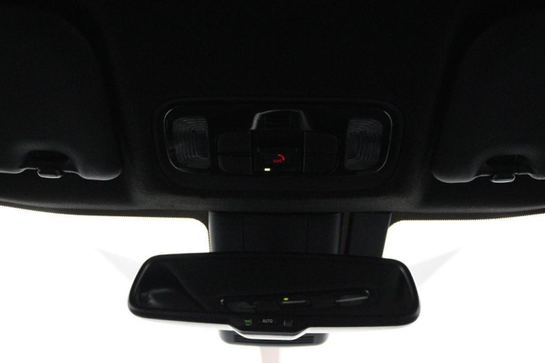 Toyota Yaris Cross - 1.5 Hybrid Dynamic 33