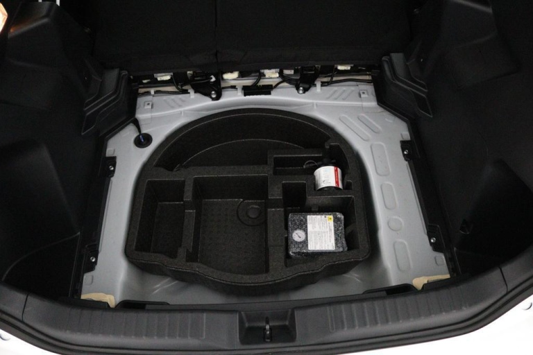 Toyota Yaris Cross - 1.5 Hybrid Dynamic 34