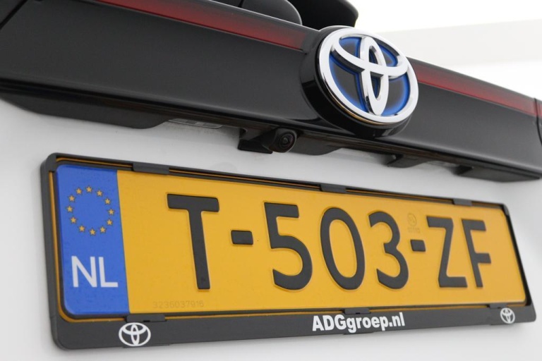 Toyota Yaris Cross - 1.5 Hybrid Dynamic 38