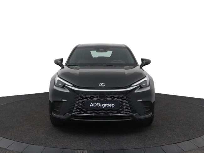 Lexus LBX - 2WD