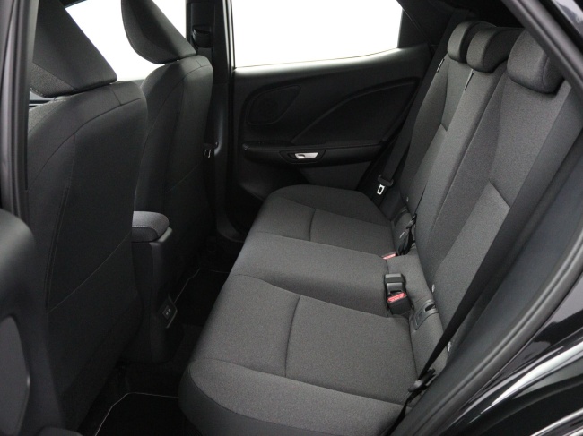 Lexus LBX - 2WD