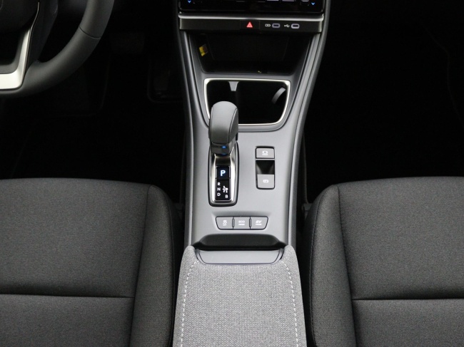 Lexus LBX - 2WD