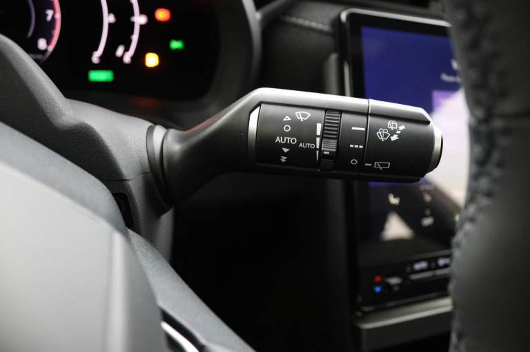 Lexus LBX - 2WD 30