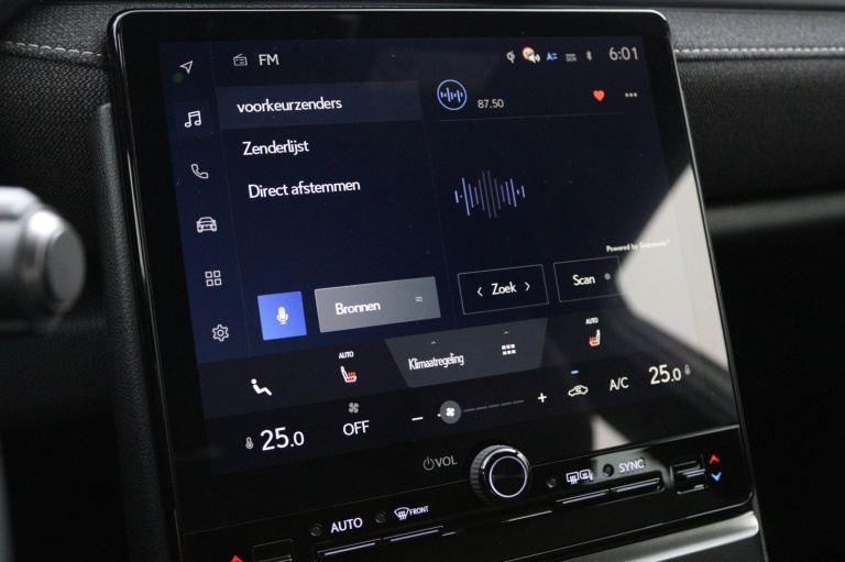 Lexus LBX - 2WD 7