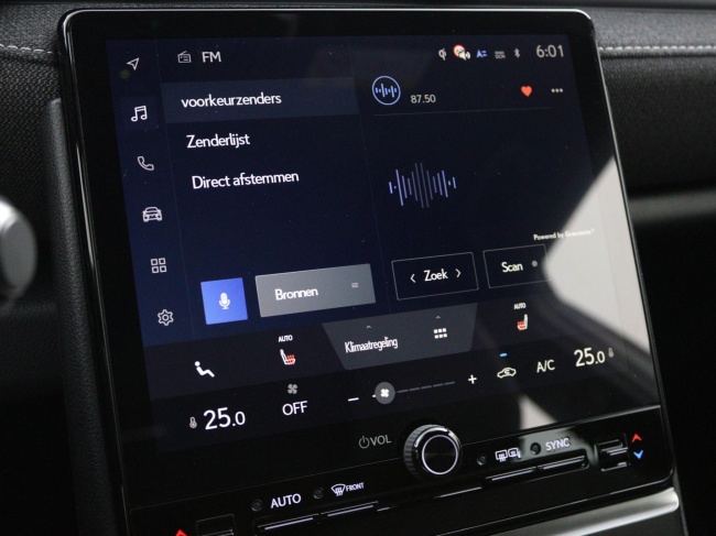 Lexus LBX - 2WD