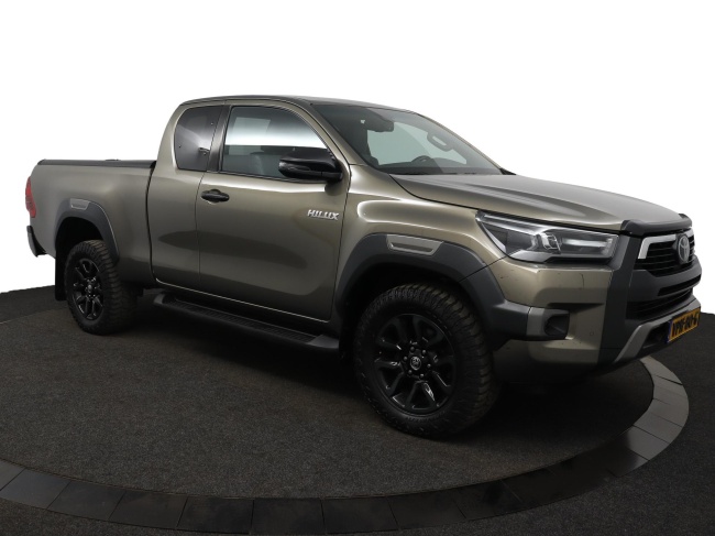 Toyota HiLux - 2.8 D-4D Xtra Cab Invincible