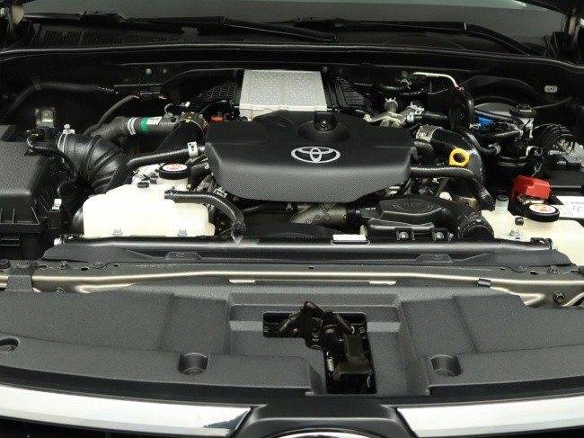 Toyota HiLux - 2.8 D-4D Xtra Cab Invincible