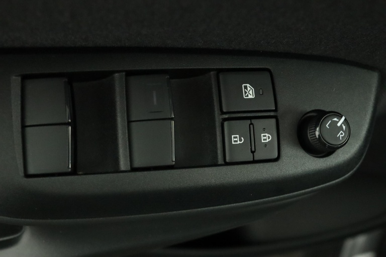 Toyota Yaris Cross - 1.5 Hybrid Dynamic 29