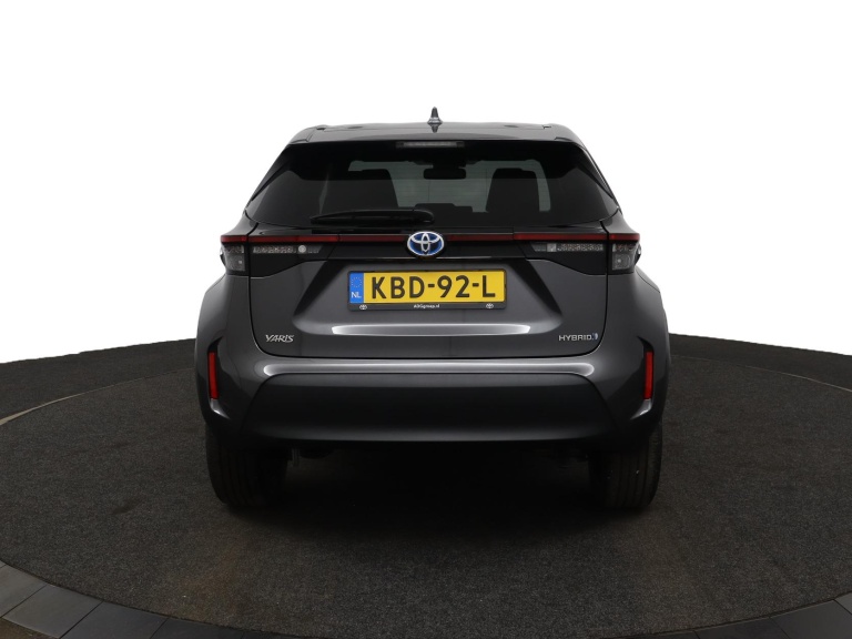 Toyota Yaris Cross - 1.5 Hybrid Dynamic 69