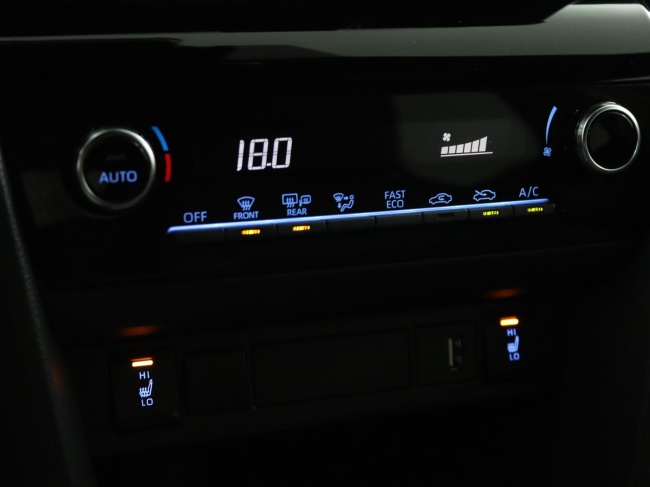 Toyota Yaris Cross - 1.5 Hybrid Dynamic