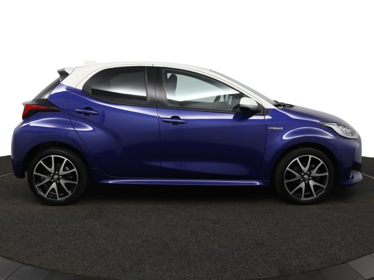 Toyota Yaris - 1.5 Hybrid Executive 13
