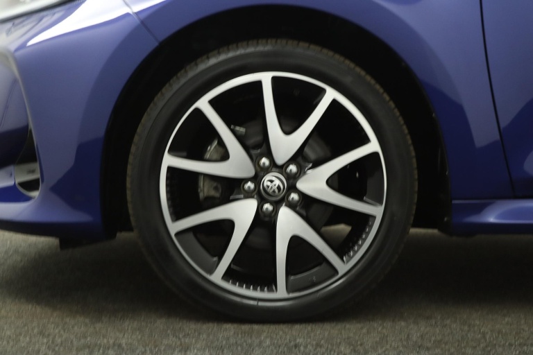 Toyota Yaris - 1.5 Hybrid Executive 37