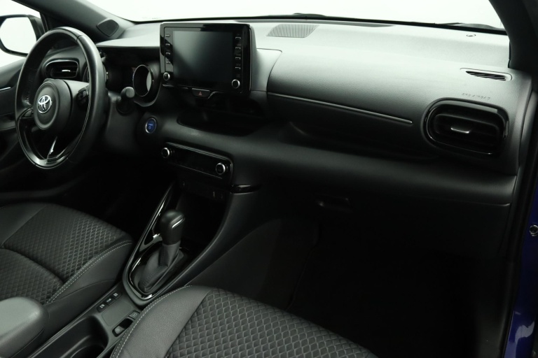 Toyota Yaris - 1.5 Hybrid Executive 41