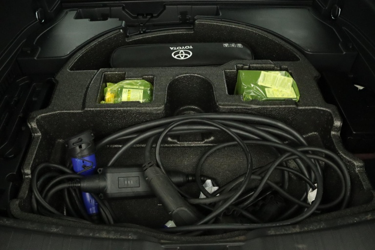 Toyota RAV4 - 2.5 Plug-in Hybrid AWD Bi-Tone Plus 33