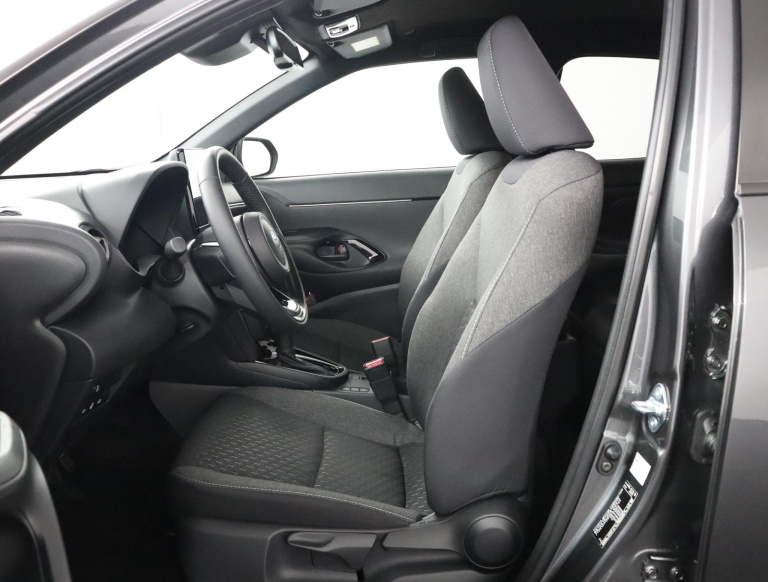 Toyota Yaris Cross - 1.5 Hybrid 130 Dynamic 17