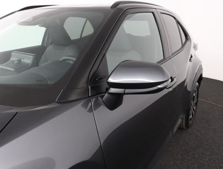 Toyota Yaris Cross - 1.5 Hybrid 130 Dynamic 35