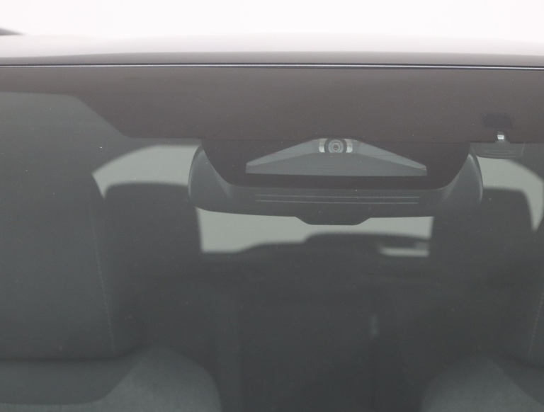 Toyota Yaris Cross - 1.5 Hybrid 130 Dynamic 36