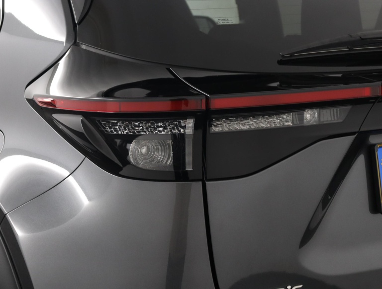 Toyota Yaris Cross - 1.5 Hybrid 130 Dynamic 42