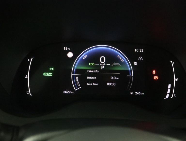 Toyota Yaris Cross - 1.5 Hybrid 130 Dynamic 6