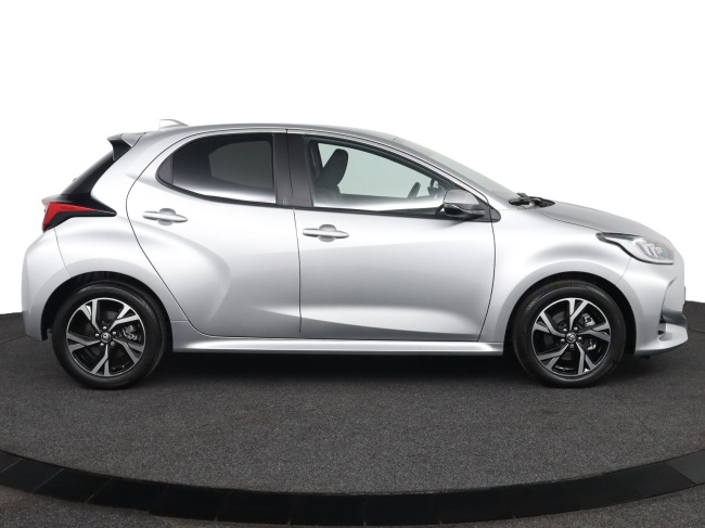 Toyota Yaris - 1.5 Hybrid 115 First Edition