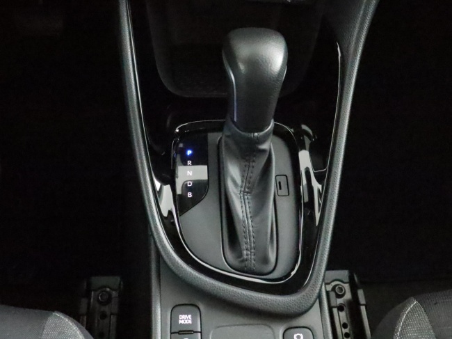 Toyota Yaris - 1.5 Hybrid 115 First Edition
