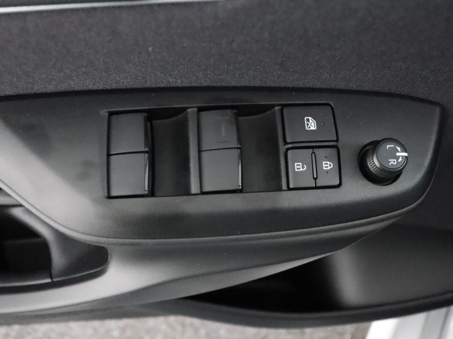 Toyota Yaris - 1.5 Hybrid 115 First Edition