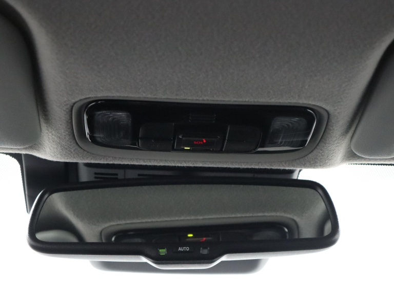 Toyota Yaris - 1.5 Hybrid 115 First Edition 32