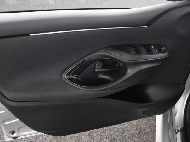 Toyota Yaris - 1.5 Hybrid 115 First Edition