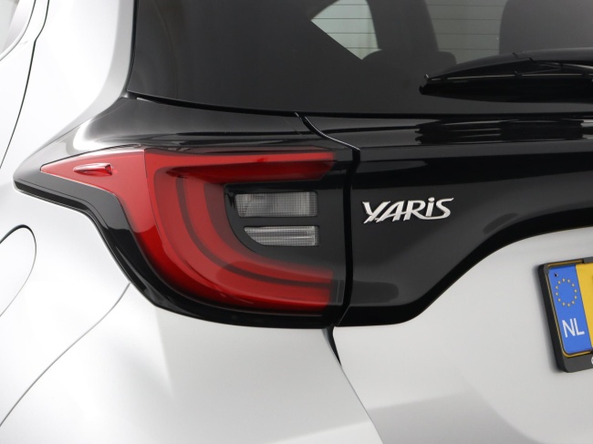 Toyota Yaris - 1.5 Hybrid 115 First Edition