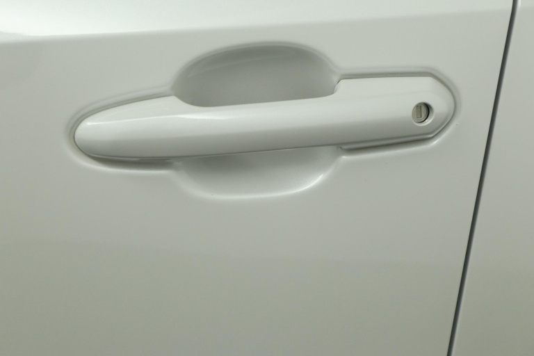 Toyota RAV4 - 2.5 Hybrid AWD Bi-Tone 39