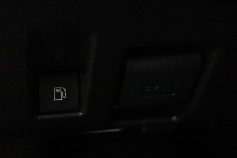 Toyota RAV4 - 2.5 Hybrid AWD Bi-Tone 45