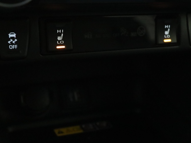 Toyota RAV4 - 2.5 Hybrid AWD Bi-Tone