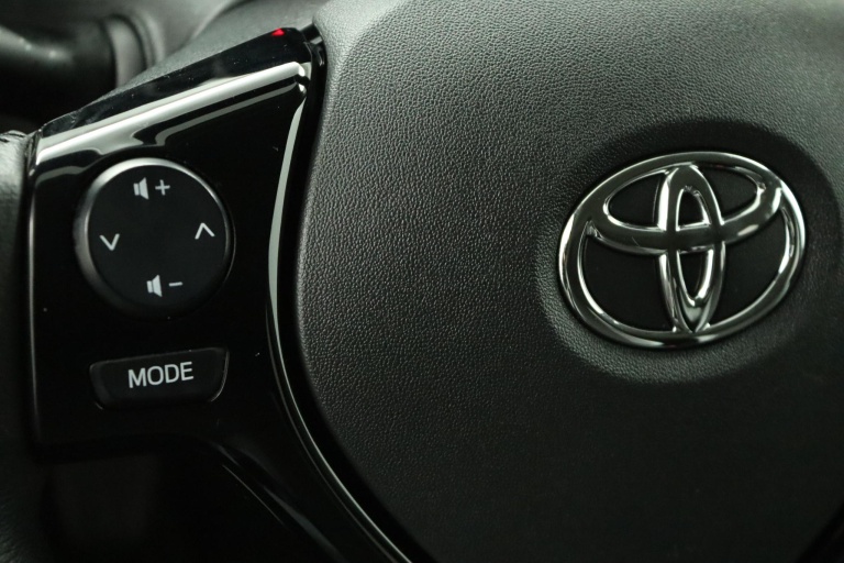 Toyota Aygo - 1.0 VVT-i x-sport 19