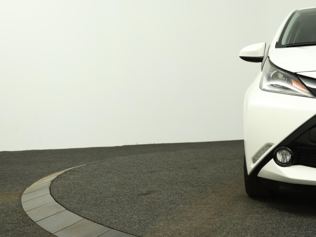 Toyota Aygo - 1.0 VVT-i x-sport