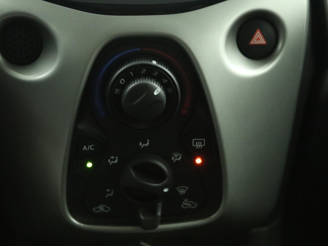 Toyota Aygo - 1.0 VVT-i x-sport