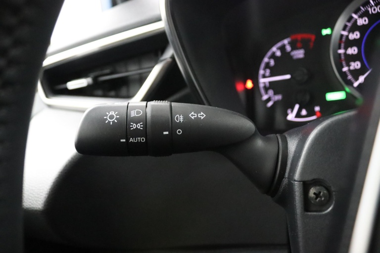 Toyota Corolla Touring Sports - 1.8 Hybrid Active 20