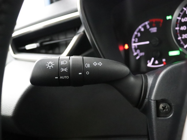 Toyota Corolla Touring Sports - 1.8 Hybrid Active