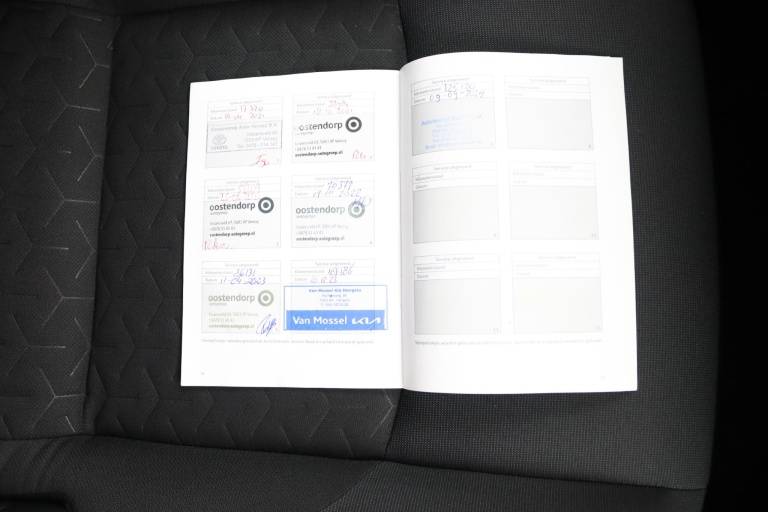 Toyota Corolla Touring Sports - 1.8 Hybrid Active 26