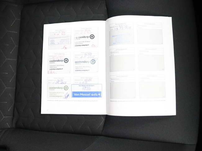 Toyota Corolla Touring Sports - 1.8 Hybrid Active