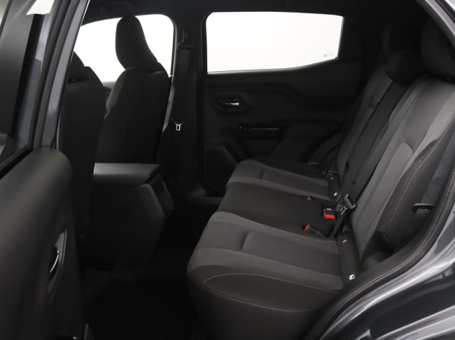 Toyota Urban Cruiser - Dynamic 61 kWh