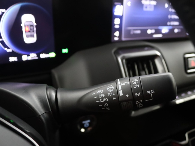 Toyota Urban Cruiser - Dynamic 61 kWh