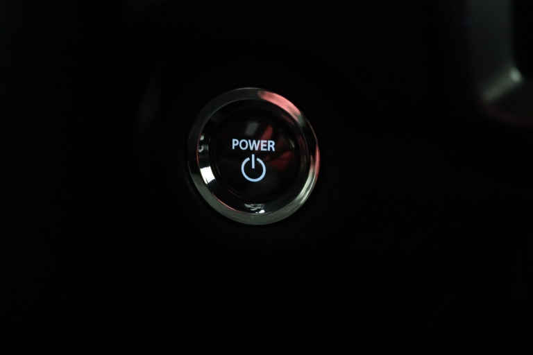 Toyota Urban Cruiser - Dynamic 61 kWh 33