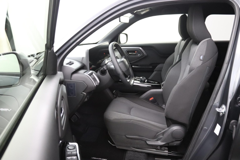 Toyota Urban Cruiser - Dynamic 61 kWh 9