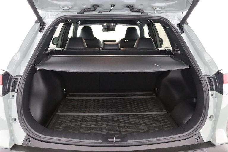 Toyota Corolla Cross - 2.0 High Power Hybrid First Edition 27