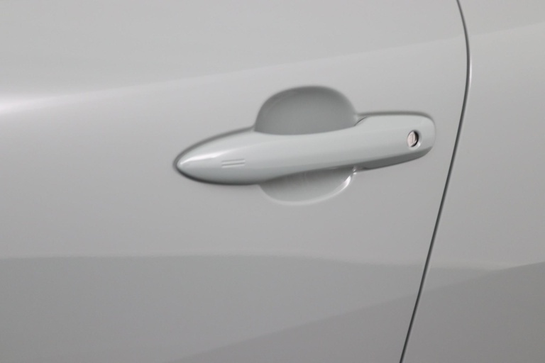 Toyota Corolla Cross - 2.0 High Power Hybrid First Edition 35