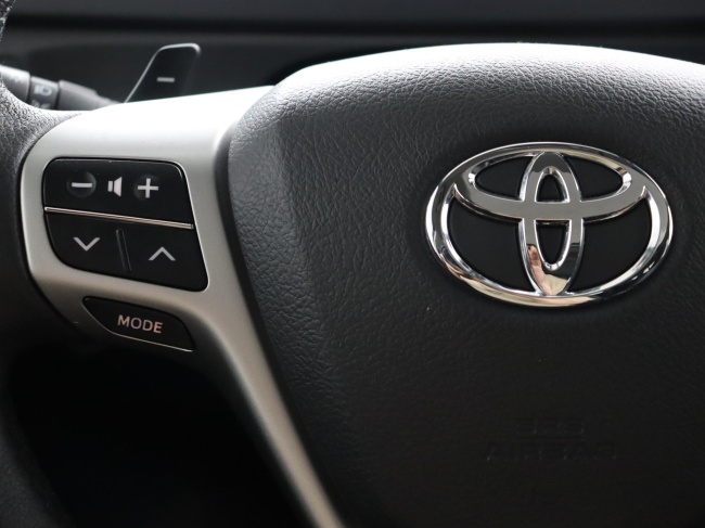 Toyota Verso - 1.8 VVT-i Dynamic Business Limited