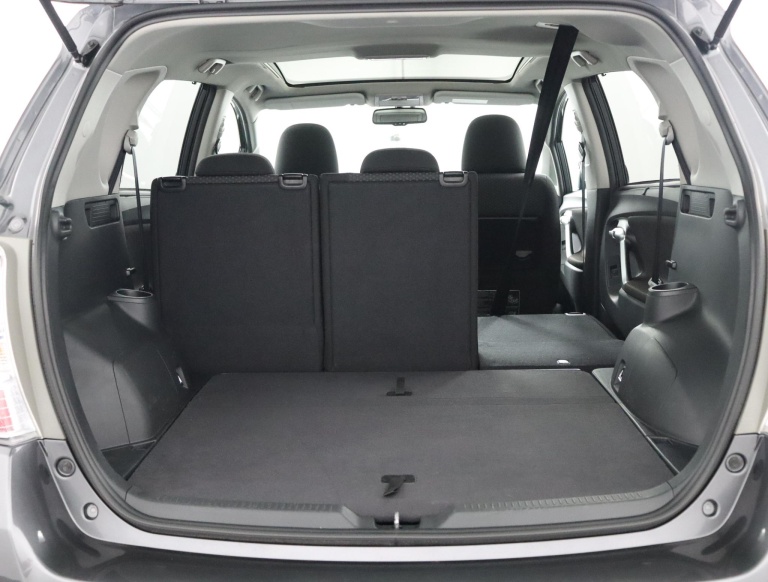 Toyota Verso - 1.8 VVT-i Dynamic Business Limited 24