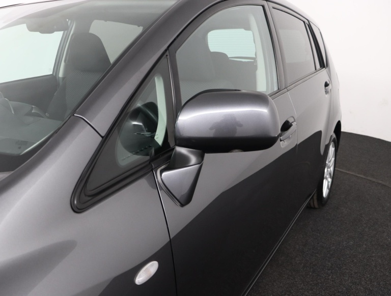 Toyota Verso - 1.8 VVT-i Dynamic Business Limited 34